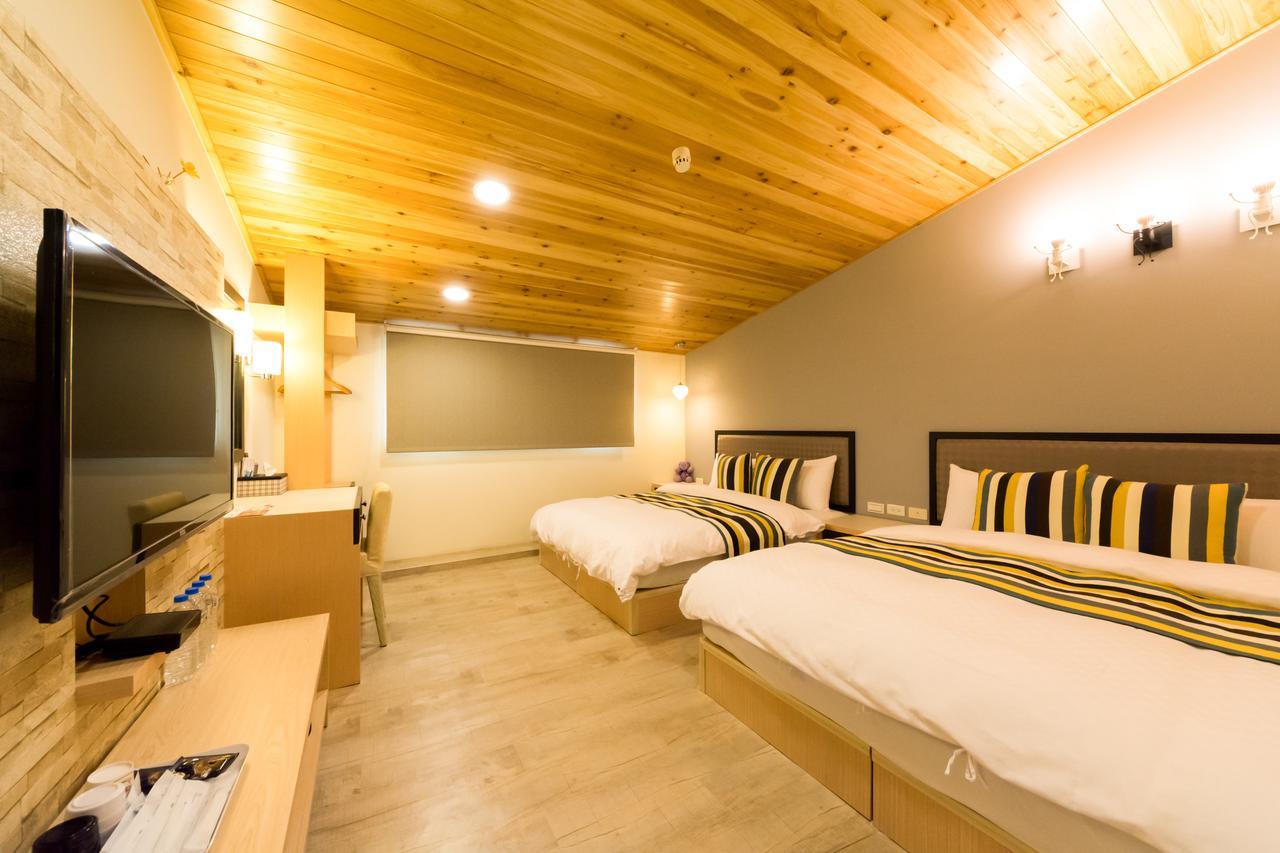 تاينان W Hostel المظهر الخارجي الصورة
