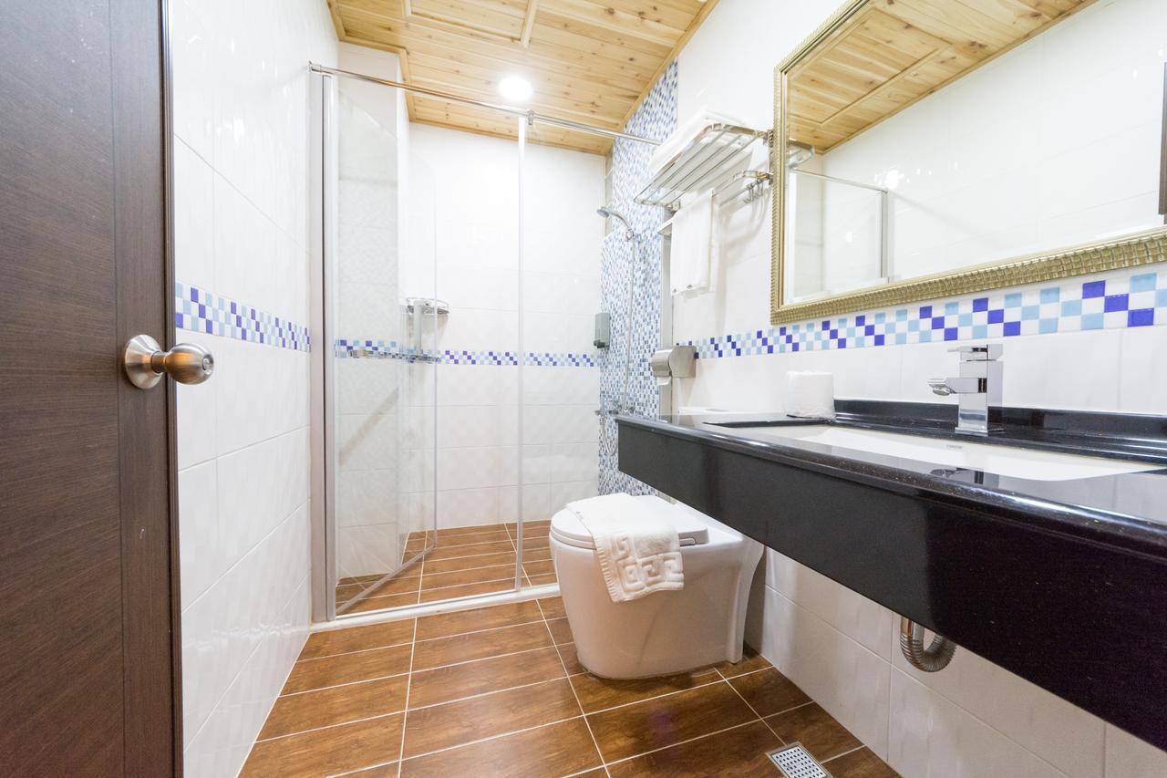 تاينان W Hostel المظهر الخارجي الصورة