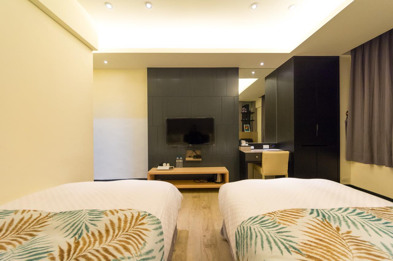 تاينان W Hostel المظهر الخارجي الصورة
