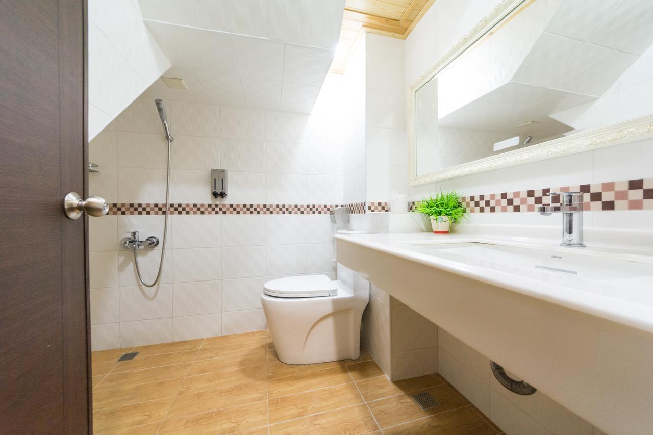 تاينان W Hostel المظهر الخارجي الصورة