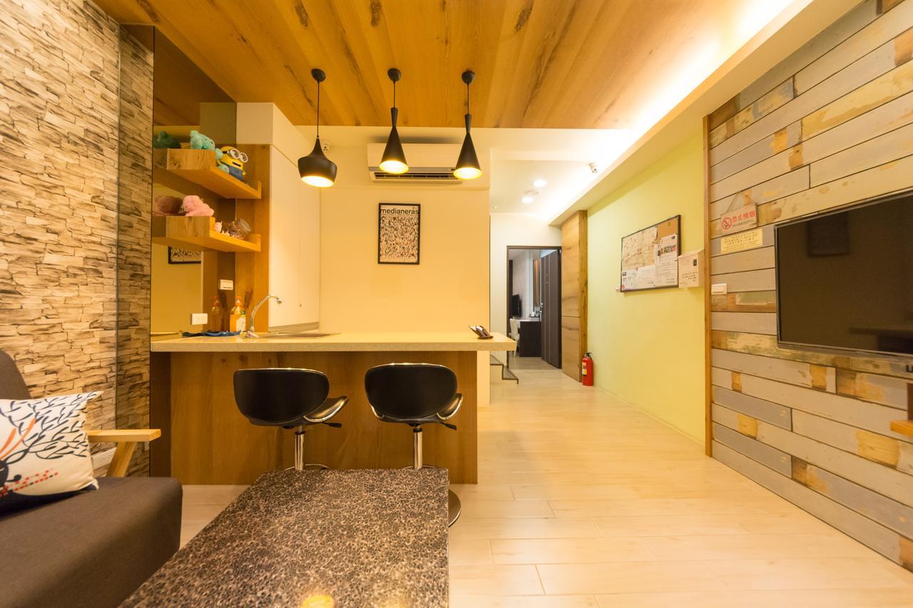 تاينان W Hostel المظهر الخارجي الصورة